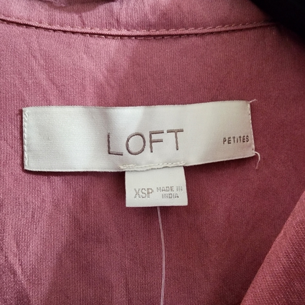 NWT LOFT Petite Rose Pink Button Front Blouse XSP - Picture 9 of 11